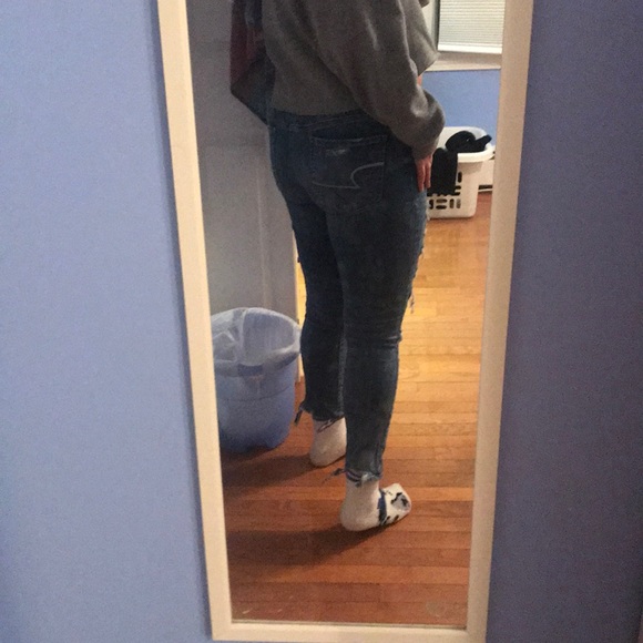 Very ripped light wash jeans - Picture 3 of 3